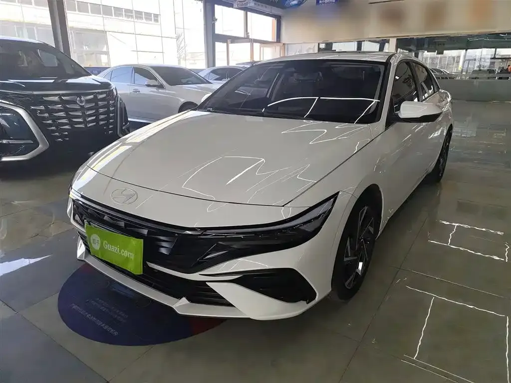 Hyundai Elantra 2024 из CN, фото 2