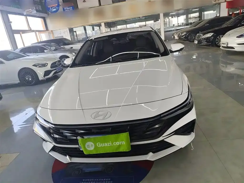 Hyundai Elantra 2024 из CN, фото 3