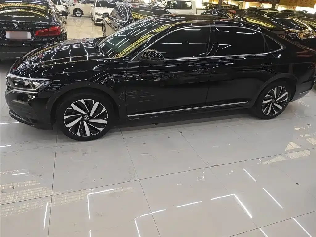 Volkswagen Passat 2024 из CN, фото 8