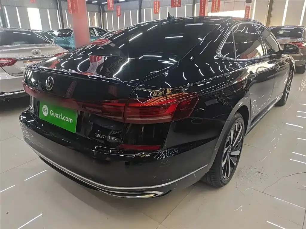 Volkswagen Passat 2024 из CN, фото 3