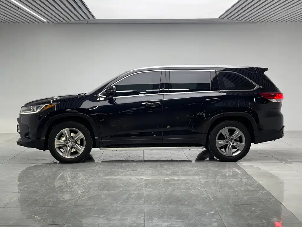 Toyota Highlander 2021 из CN, фото 6