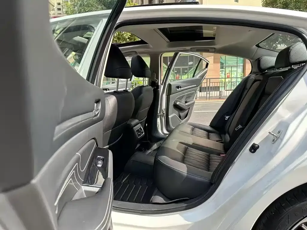 Nissan Teana 2022 из CN, фото 7