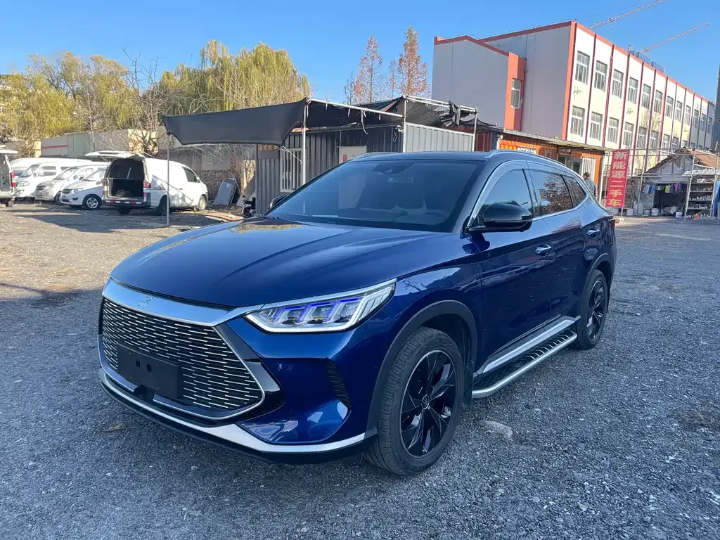 BYD PLUS New Energy — фото 1