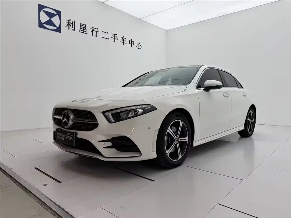 Mercedes-Benz A-Class — фото 1