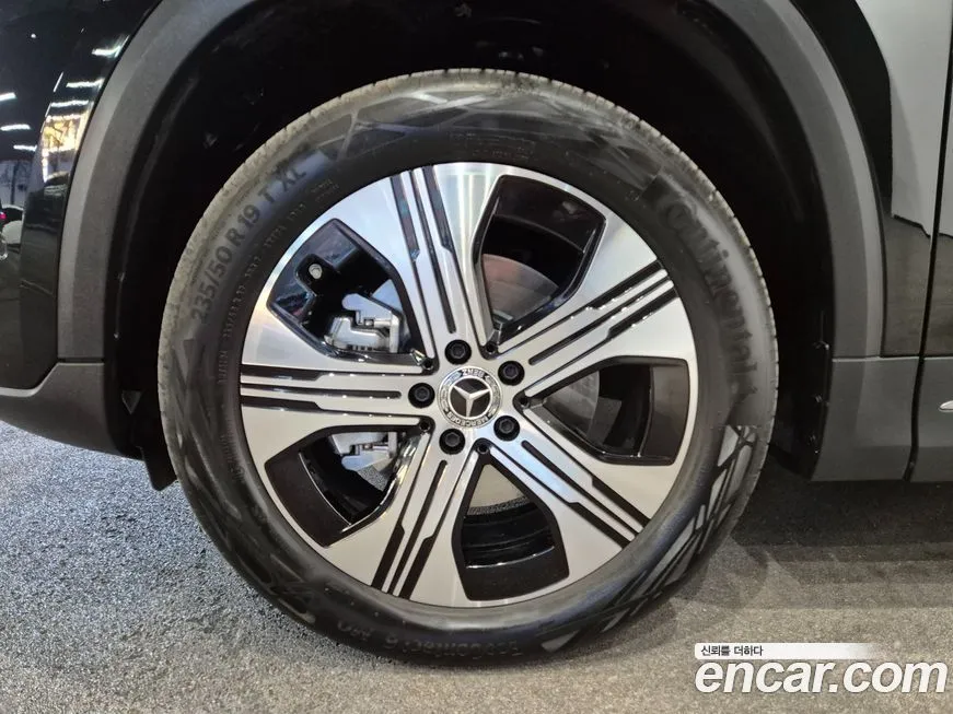 Mercedes-Benz EQA 2026 из KR, фото 8