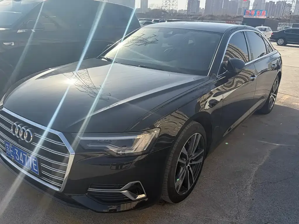 Audi A6L 2023 из CN, фото 1