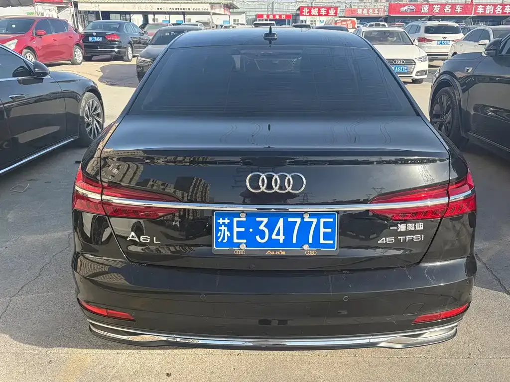 Audi A6L 2023 из CN, фото 9
