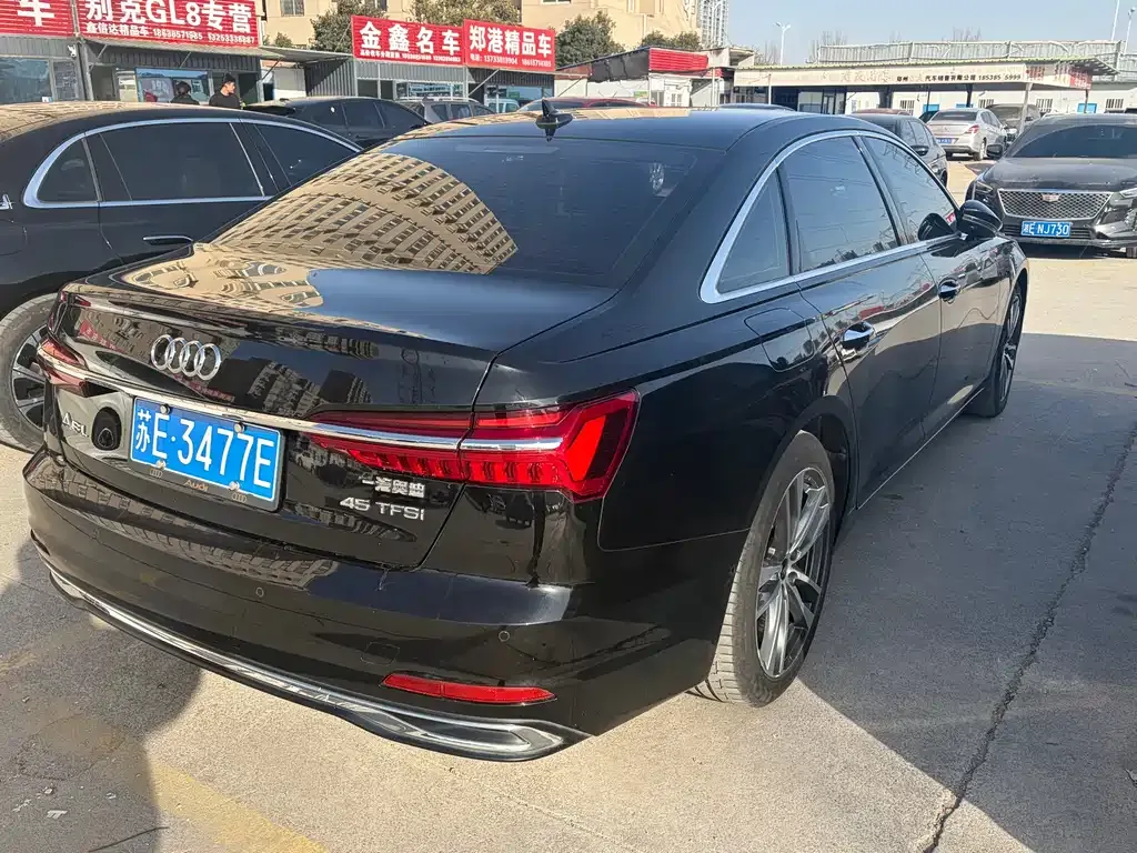 Audi A6L 2023 из CN, фото 7