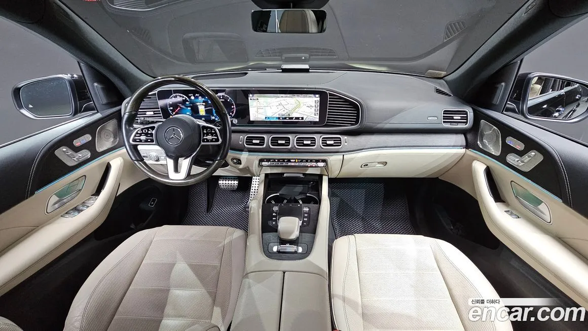 Mercedes-Benz GLS-Class — фото 9