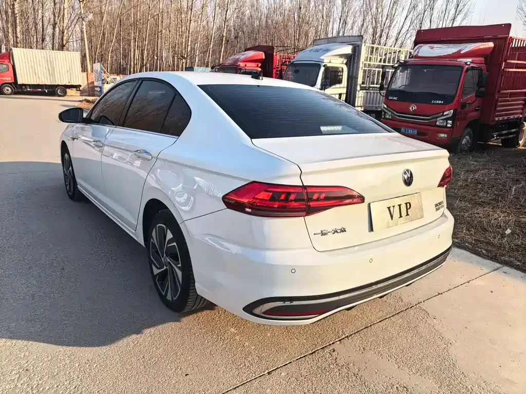 Volkswagen Bora 2023 из CN, фото 5