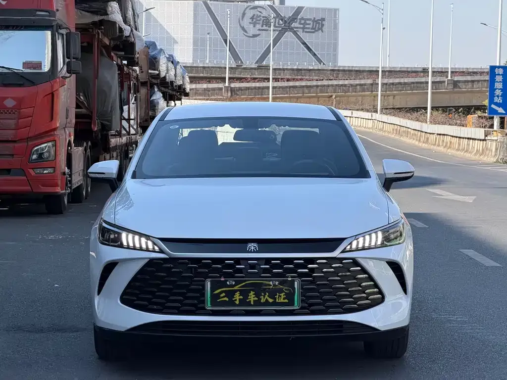BYD Qin PLUS — фото 10