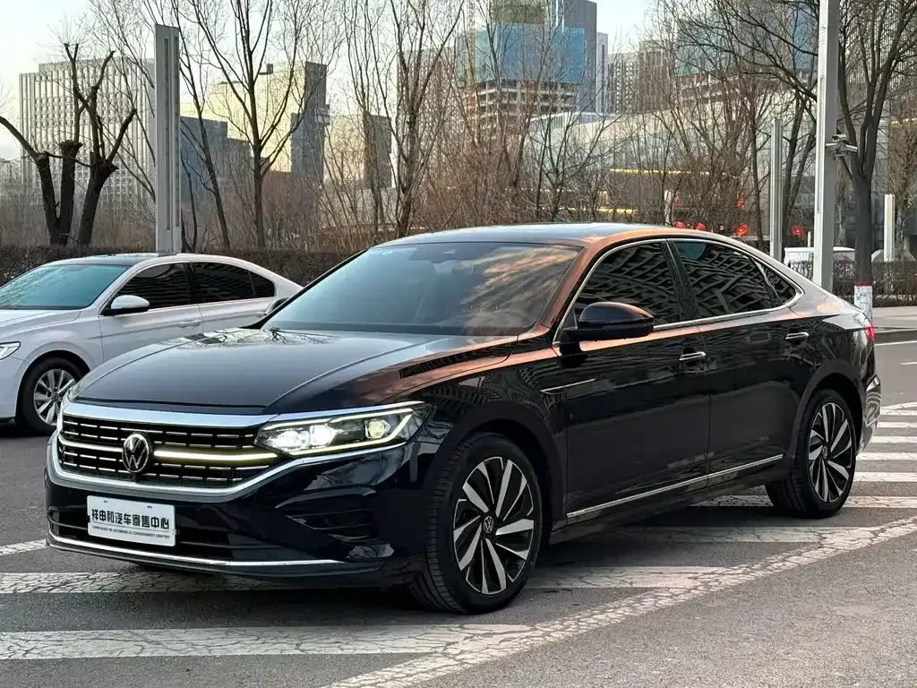 Volkswagen Passat 2021 из CN, фото 1