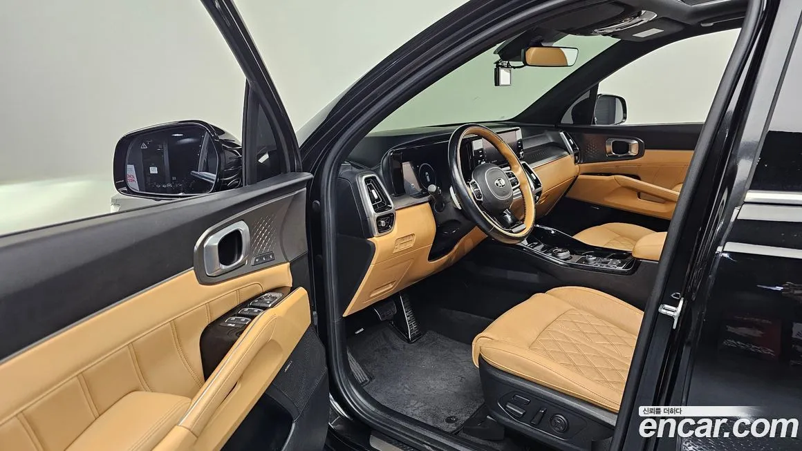 Kia Sorento — фото 10