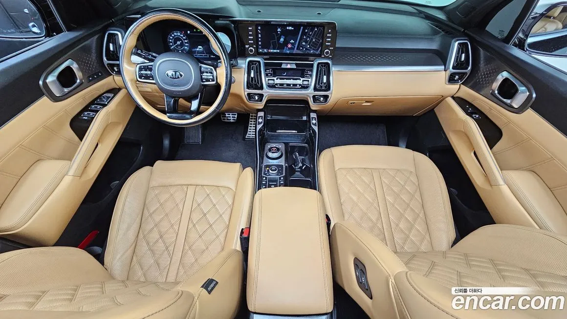 Kia Sorento — фото 7
