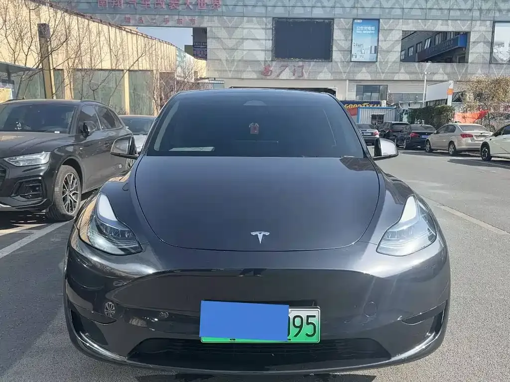 Tesla Model Y 2024 из CN, фото 1
