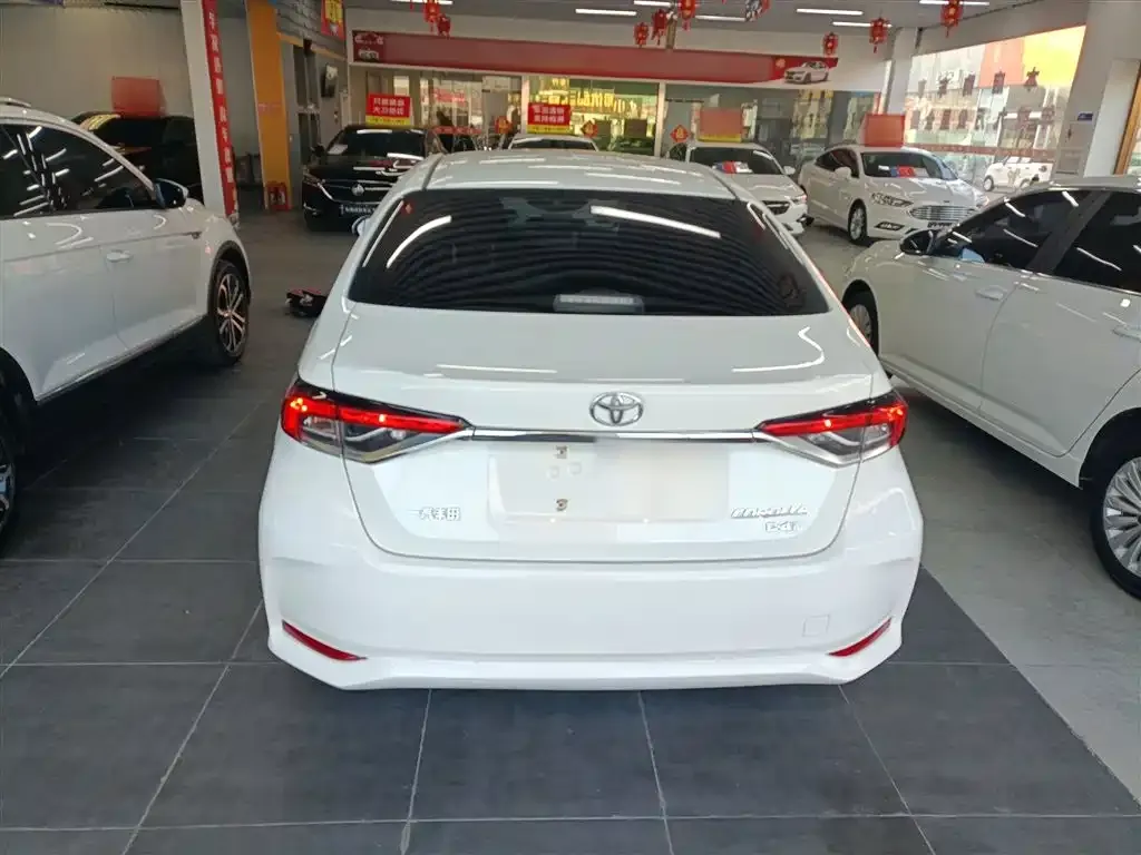 Toyota Corolla 2022 из CN, фото 2