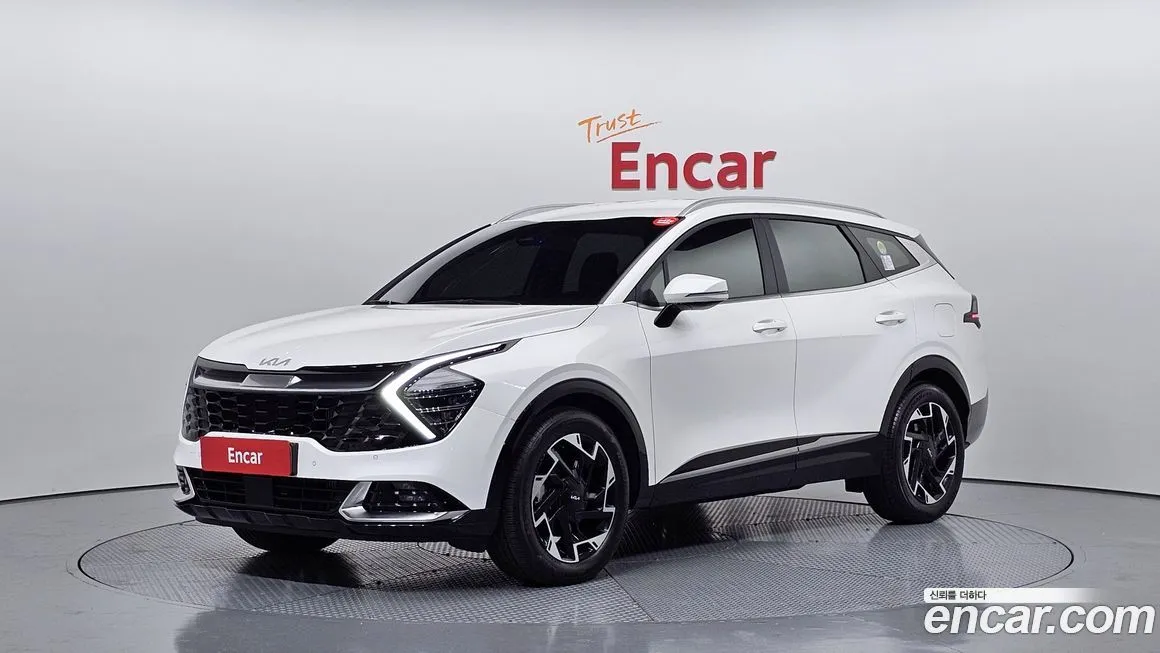 Kia Sportage — фото 1