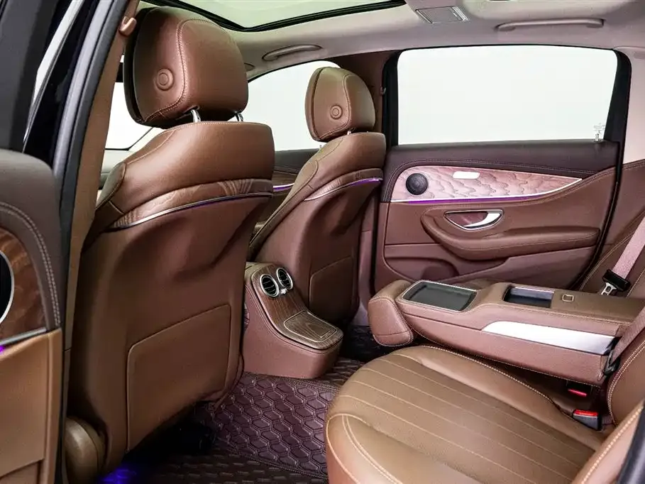 Mercedes-Benz E-Class 2022 из CN, фото 5