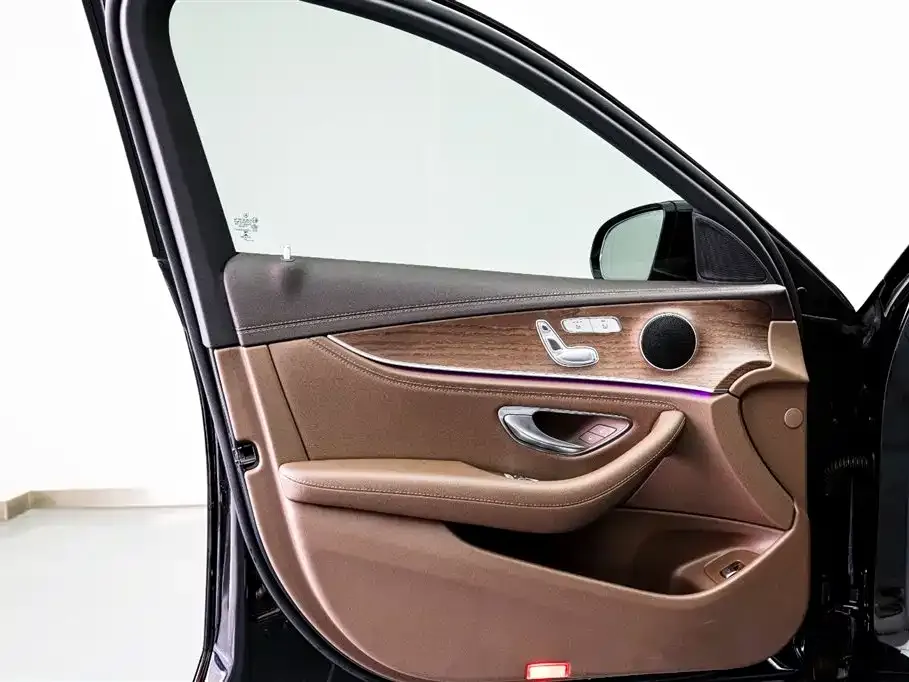 Mercedes-Benz E-Class 2022 из CN, фото 6