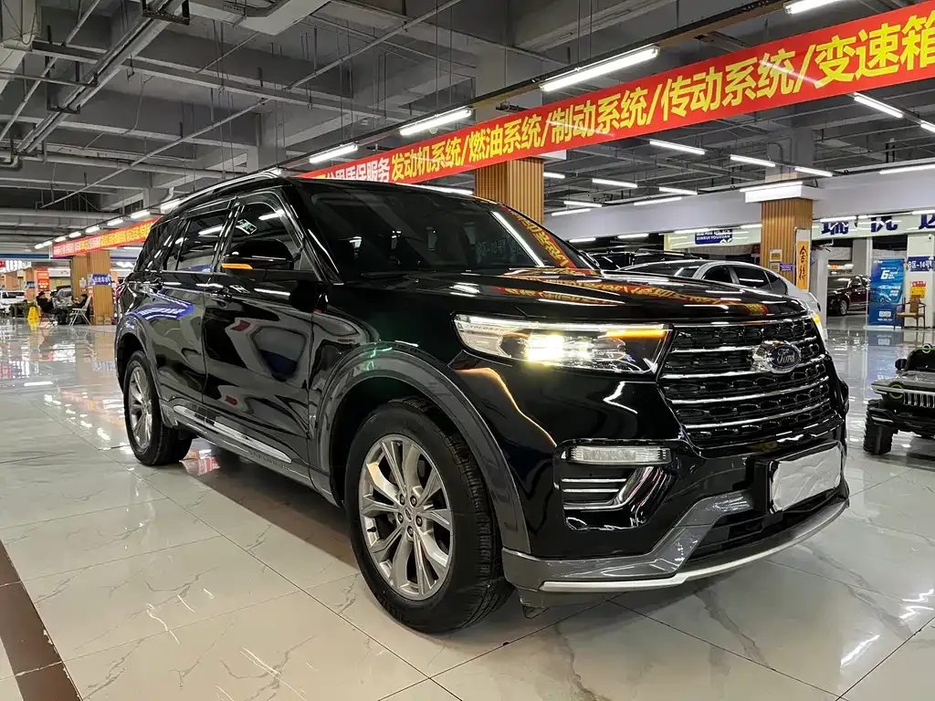 Ford Explorer 2022 из CN, фото 4