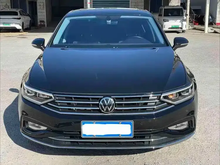 Volkswagen Magotan 2024 из CN, фото 2