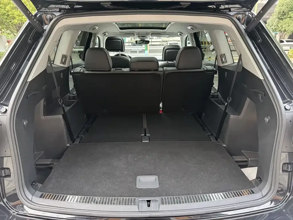 Volkswagen Teramont 2024 из CN, фото 3