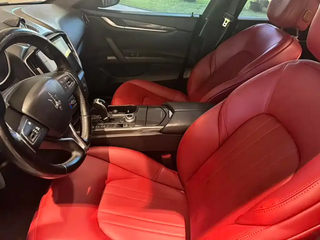 Maserati Ghibli 2022 из CN, фото 4