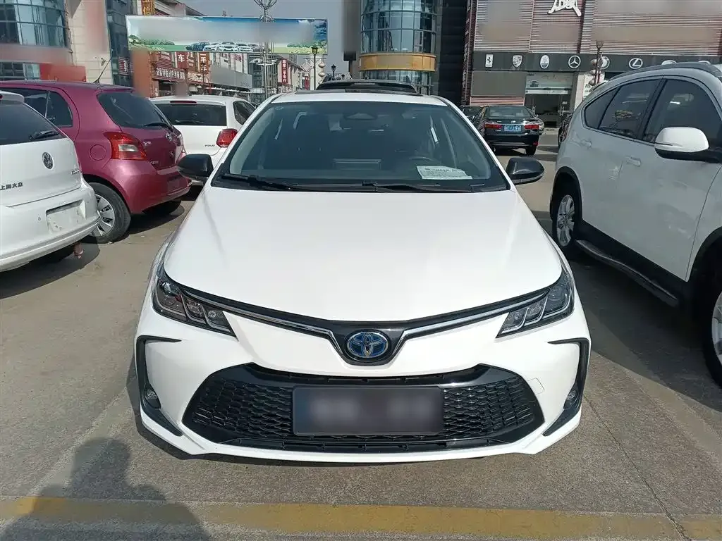 Toyota Corolla — фото 3