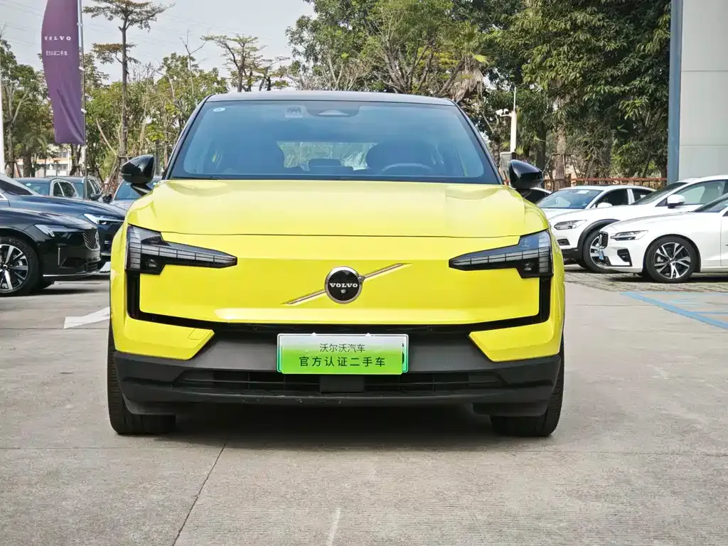 Volvo EX30 2024 из CN, фото 9