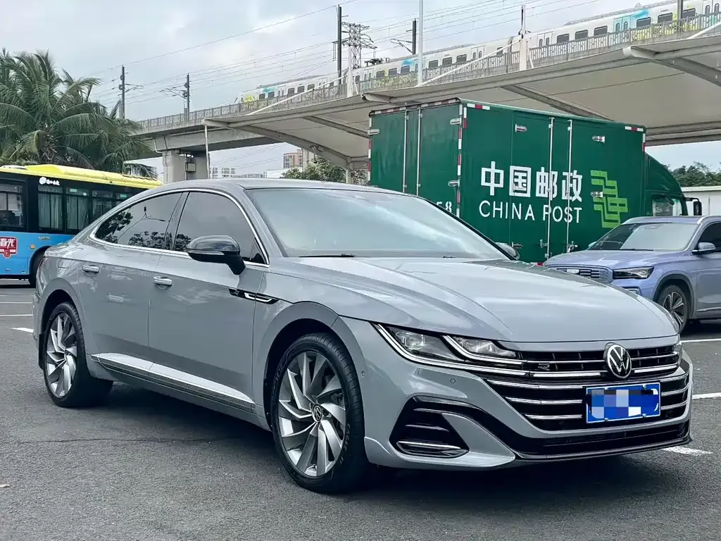 Volkswagen CC 2024 из CN, фото 8