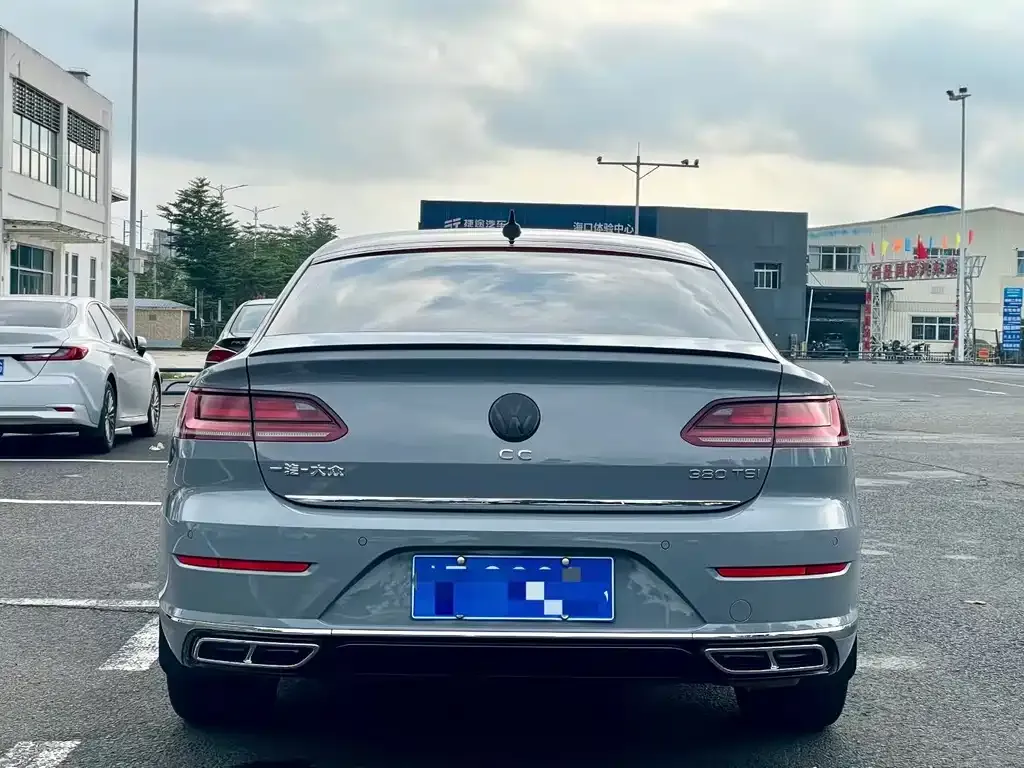 Volkswagen CC 2024 из CN, фото 3