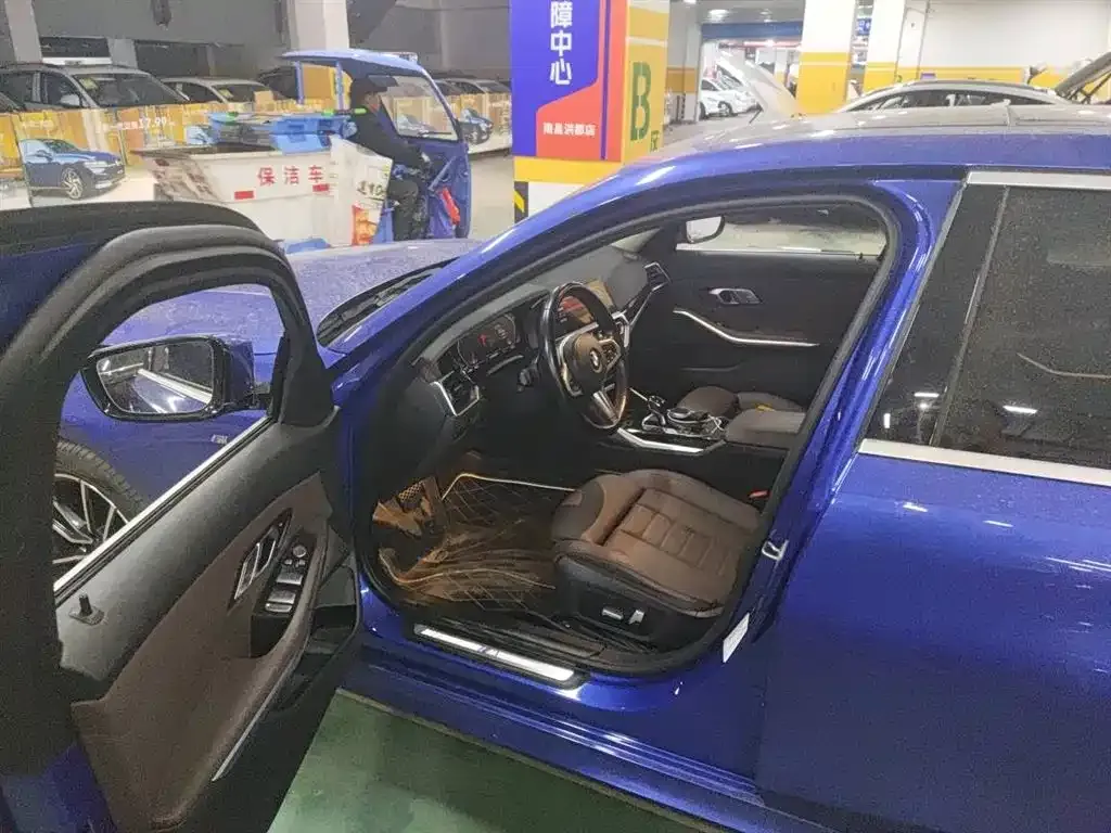 BMW 3 Series 2021 из CN, фото 5