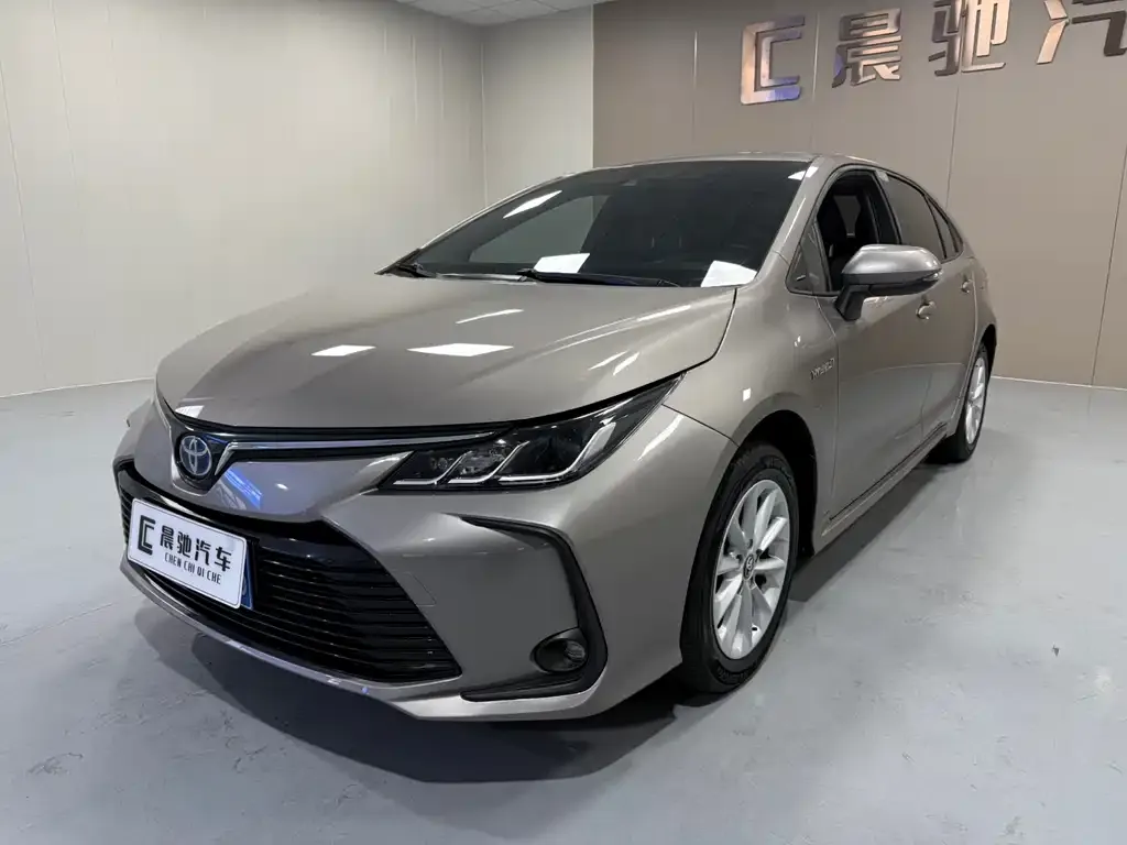 Toyota Corolla 2023 из CN, фото 1