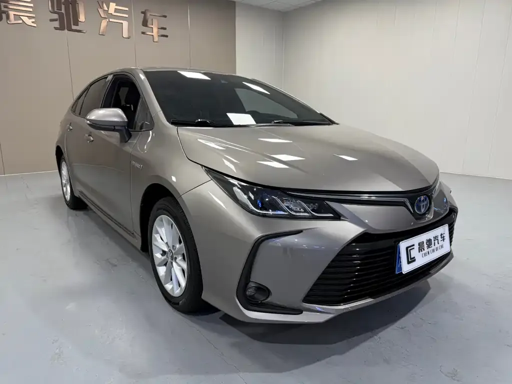 Toyota Corolla 2023 из CN, фото 3