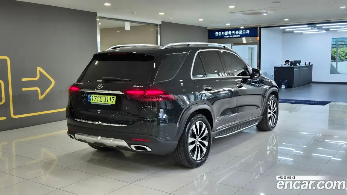 Mercedes-Benz GLE-Class — фото 4