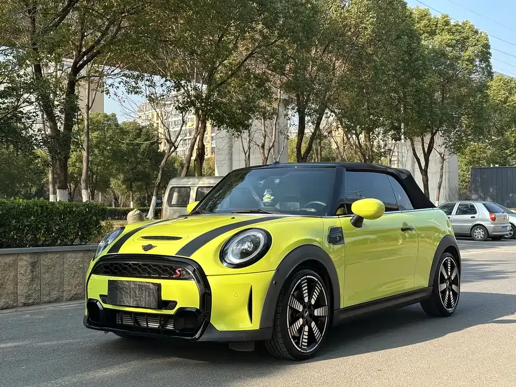 MINI Cooper (3-door) — фото 1