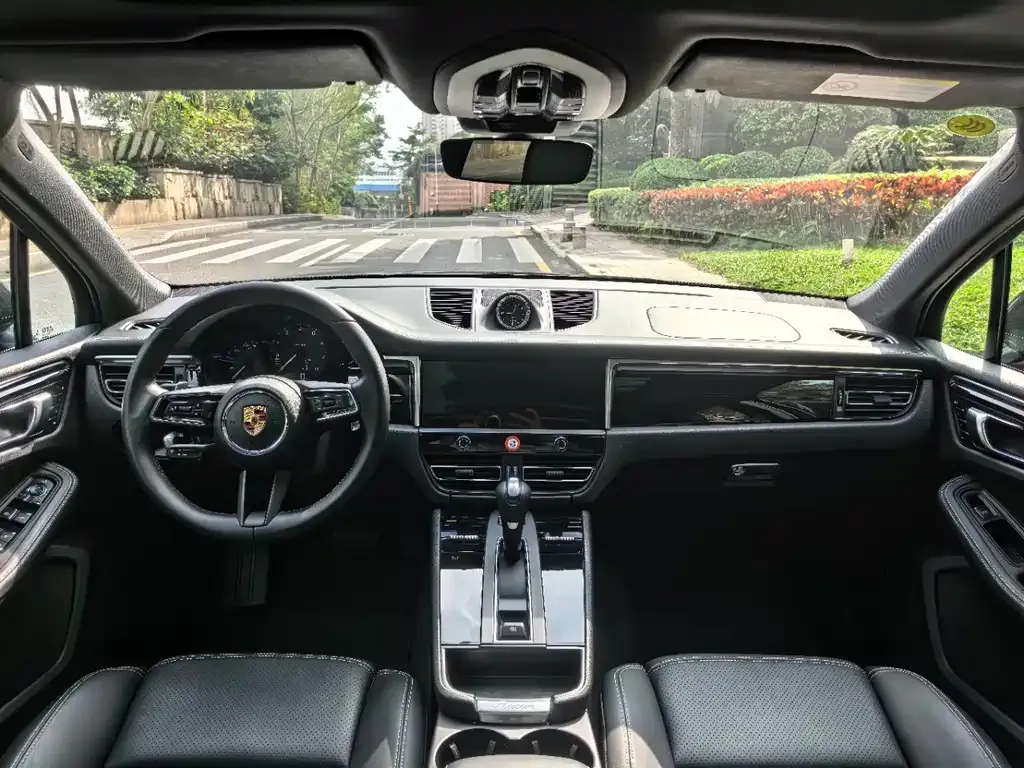 Porsche Macan 2022 из CN, фото 3