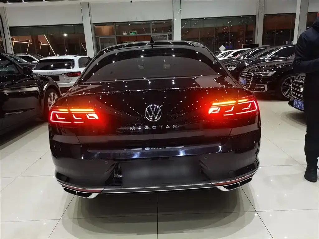 Volkswagen Magotan 2024 из CN, фото 8