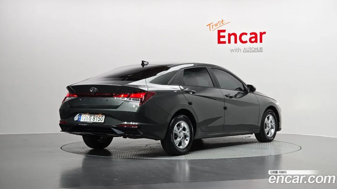 Hyundai AVANTE — фото 2
