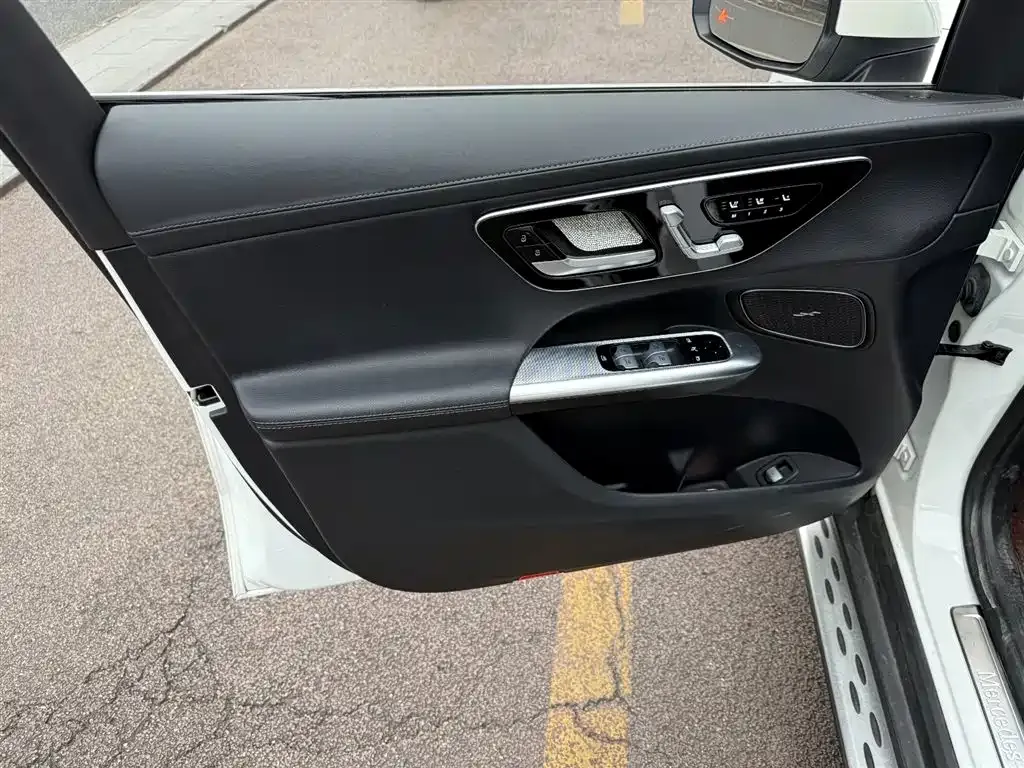 Mercedes-Benz GLC 2024 из CN, фото 3