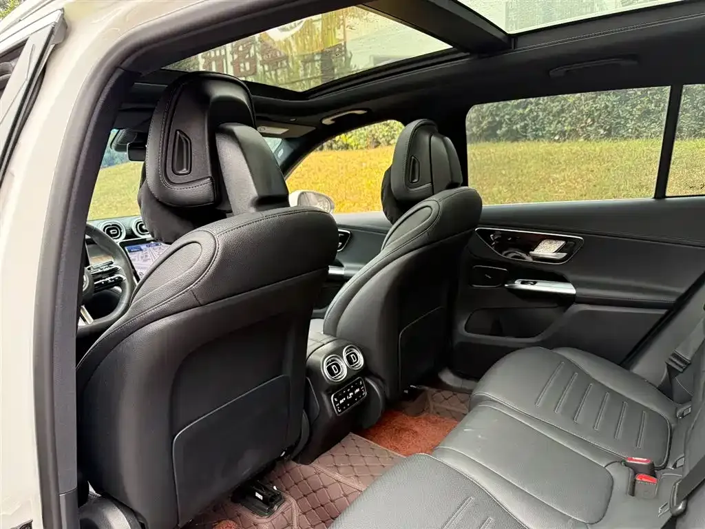 Mercedes-Benz GLC 2024 из CN, фото 2