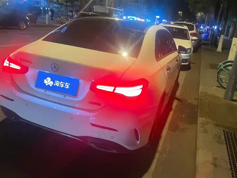 Mercedes-Benz A-Class 2023 из CN, фото 4