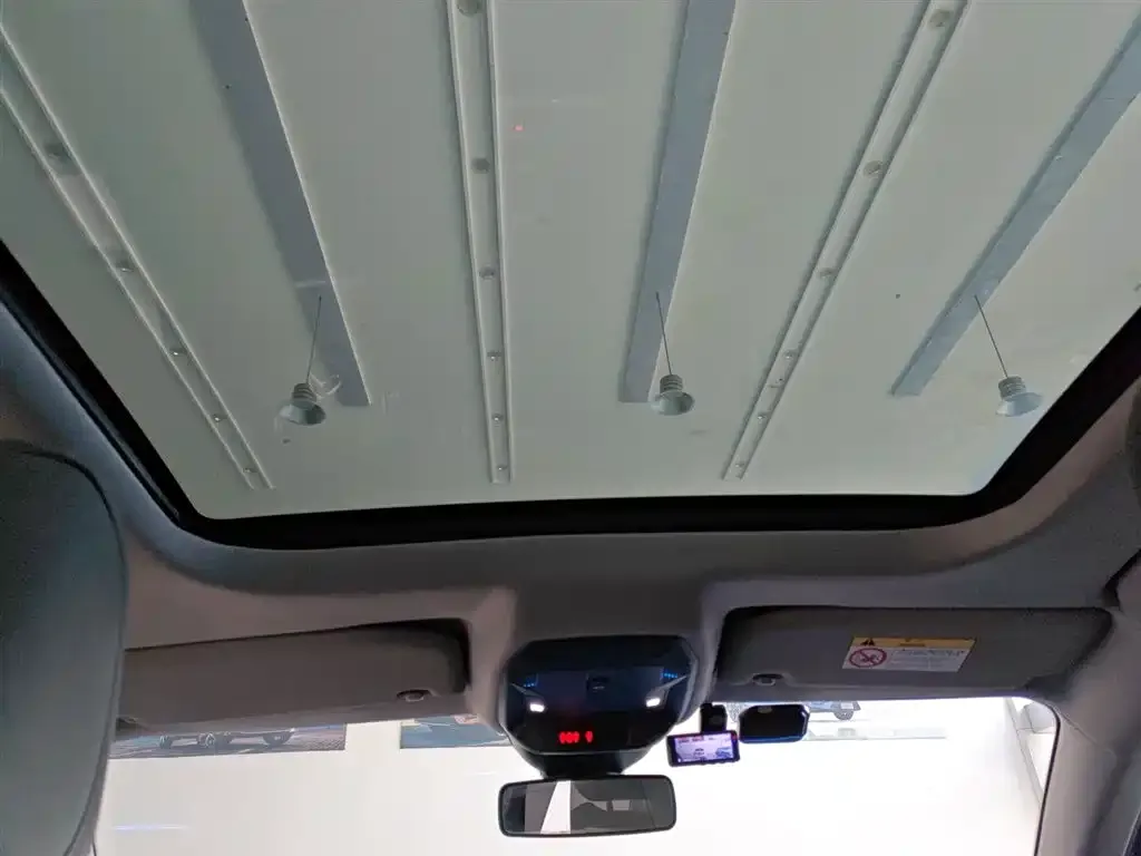 Citroen C5 X 2022 из CN, фото 2