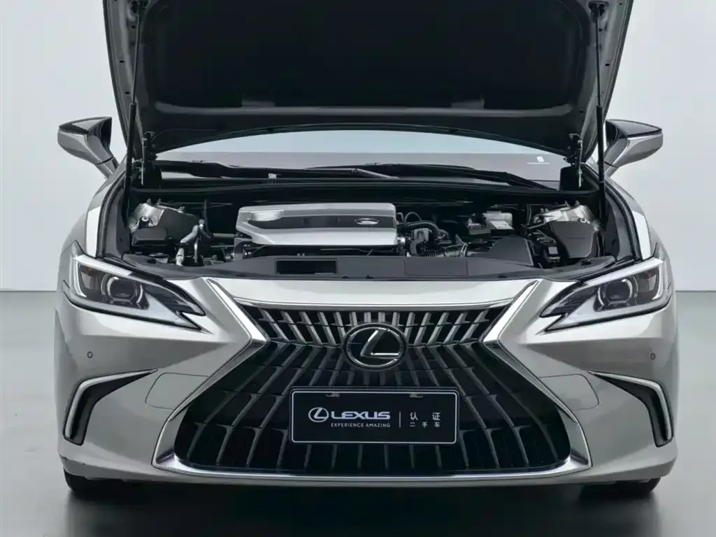 Lexus ES — фото 3