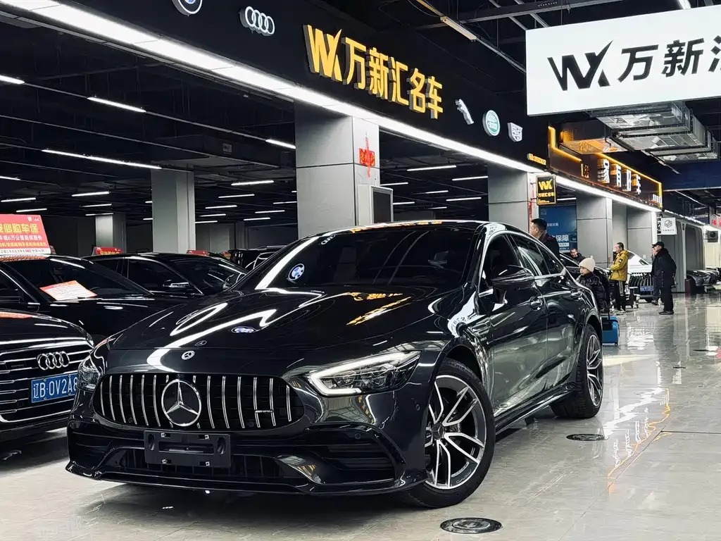 Mercedes-Benz AMG GT — фото 1