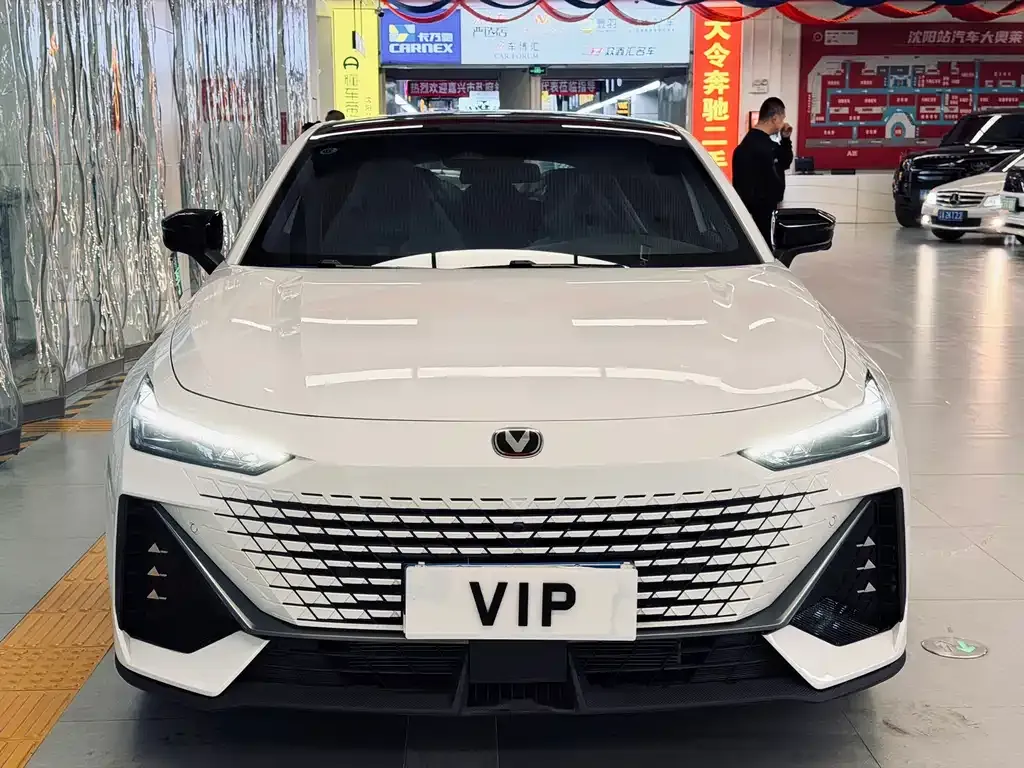 Changan UNI-V 2025 из CN, фото 2