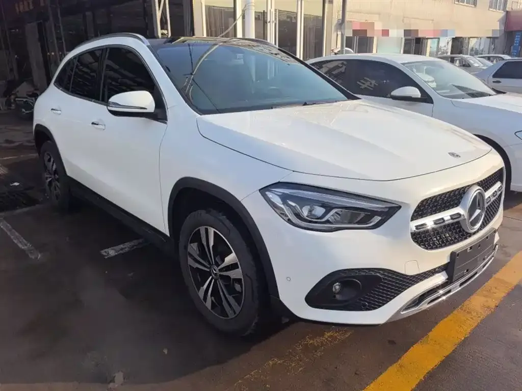 Mercedes-Benz GLA — фото 6