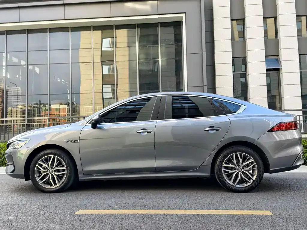 BYD Qin PLUS 2024 из CN, фото 4