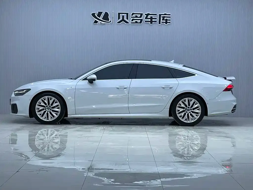 Audi A7 2022 из CN, фото 8