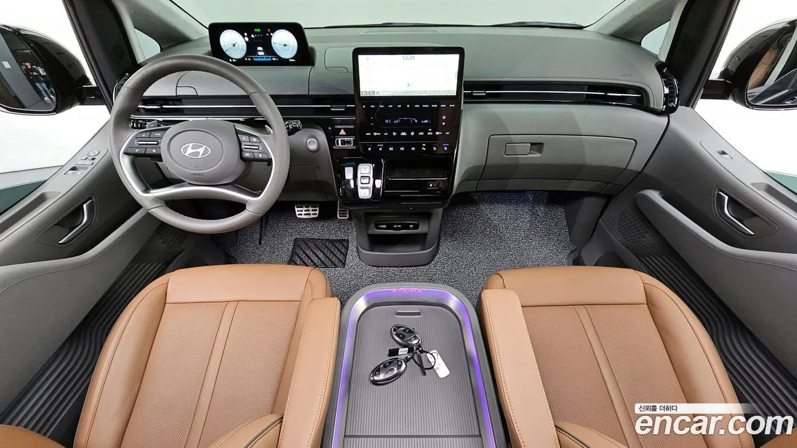 Hyundai Staria — фото 2